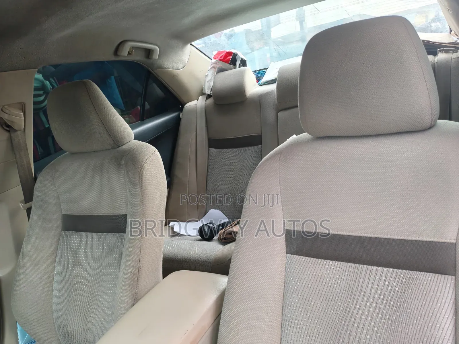 Toyota Camry 2012 Gold
