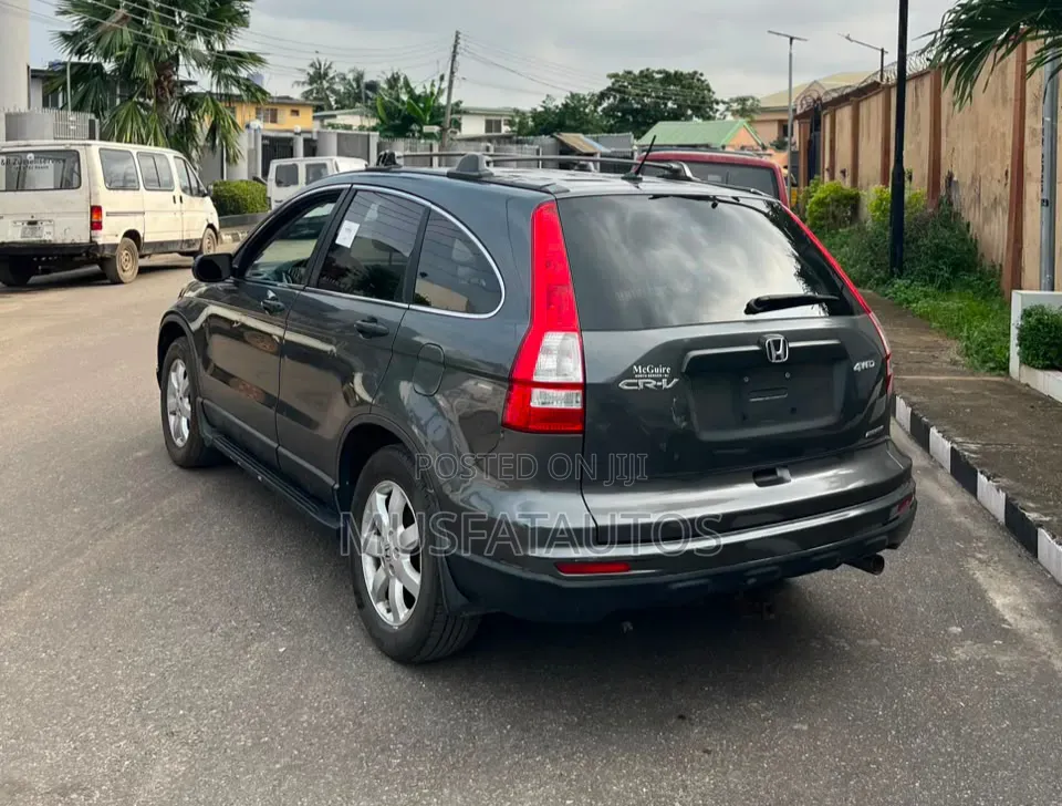 Honda CR-V 2011 Gray