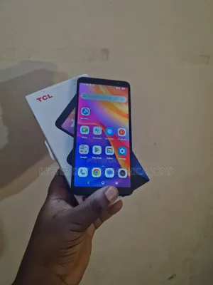 TCL 501 32 GB Black