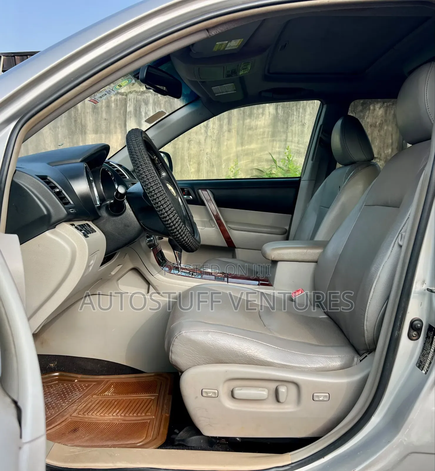 Toyota Highlander 2011 Silver