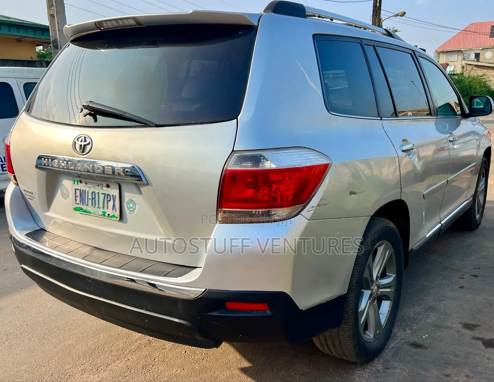 Toyota Highlander 2011 Silver