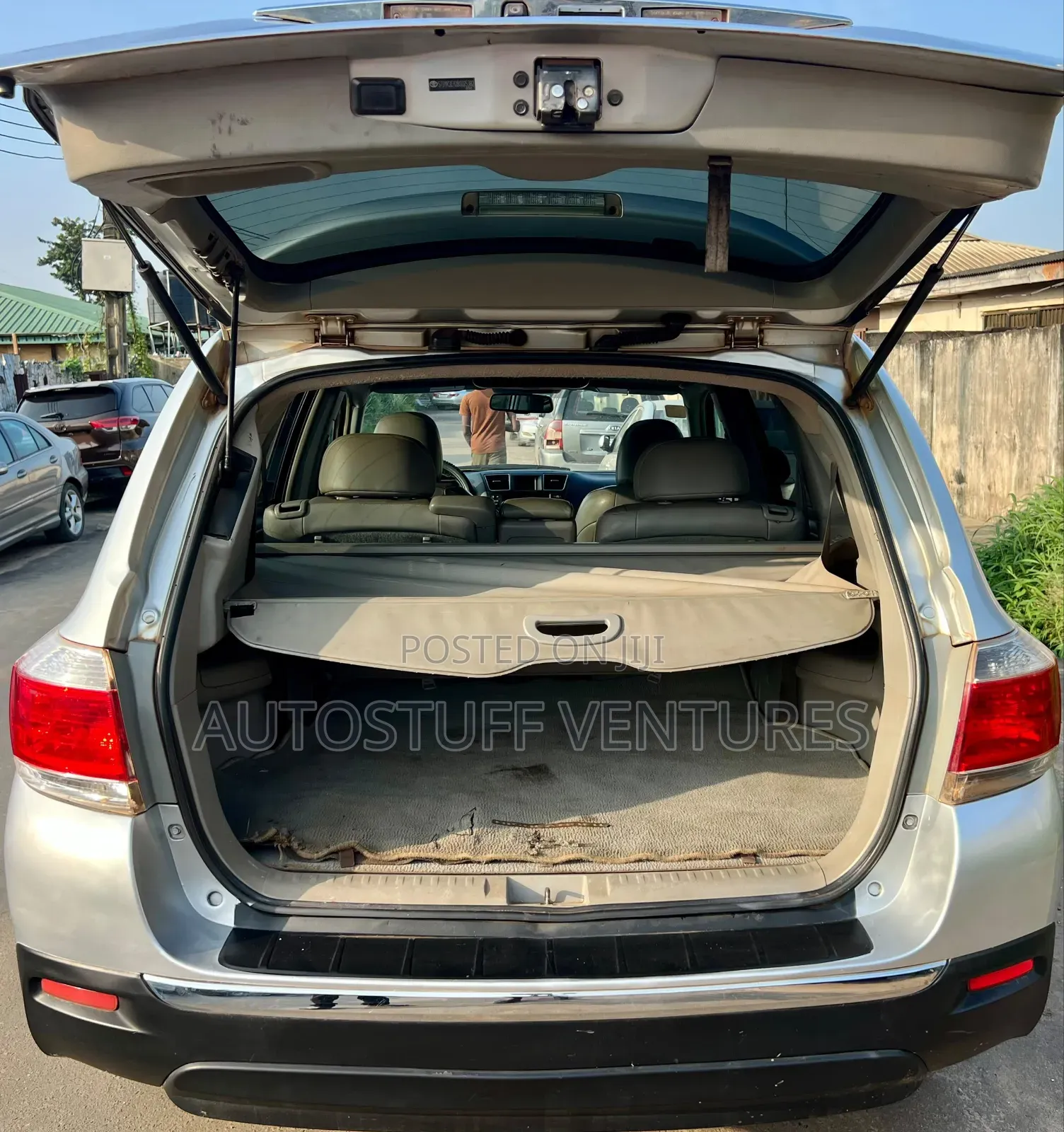 Toyota Highlander 2011 Silver