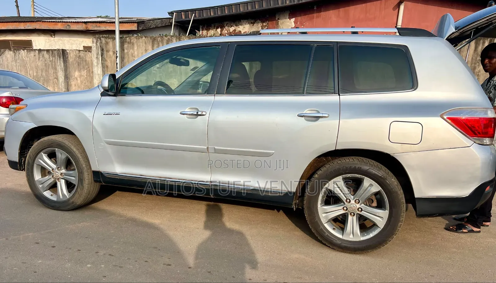 Toyota Highlander 2011 Silver