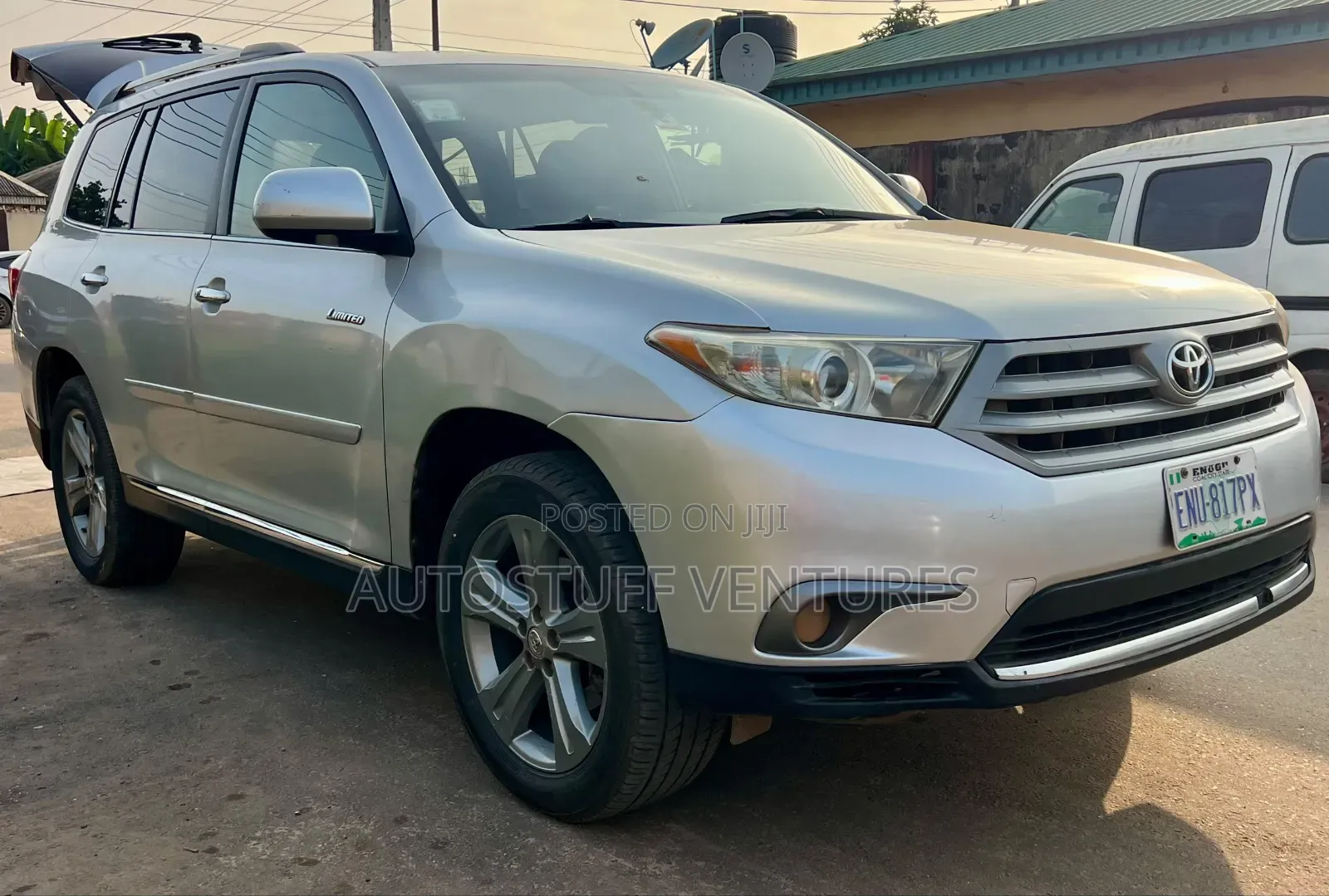 Toyota Highlander 2011 Silver