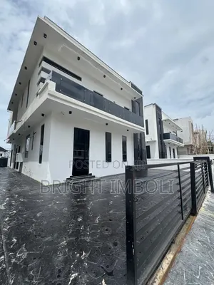 1bdrm Shared Apartment in Orchid Road, Chevron for rent