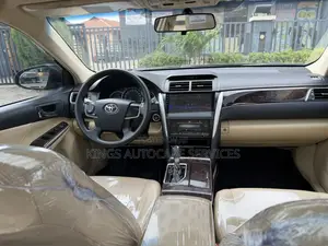 Toyota Camry XLE 4dr Sedan (2.5L 4cyl 6A) 2016 Black