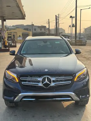 Mercedes-Benz GLC-Class 2018 Blue