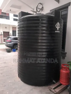 GEEPEE 5000L Large Water Storage Tank – Excellent Condition