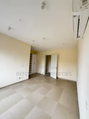 2bdrm Apartment in Lekki for sale