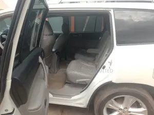 Toyota Highlander 2009 White