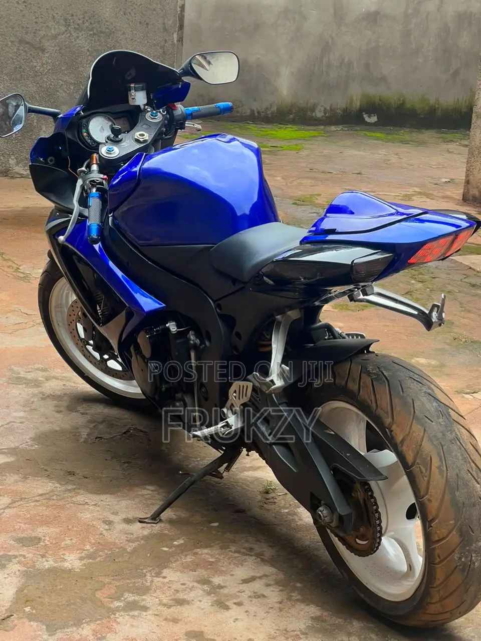 Suzuki GSX-R 2015 Blue