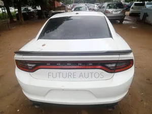 Dodge Charger 2016 White