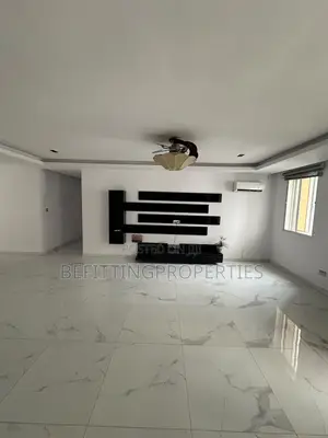 3bdrm Apartment in Ikoyi for rent