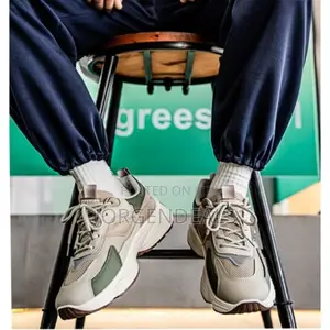 Men's Breathable Lace-Up Trendy Sneakers - Multicolour