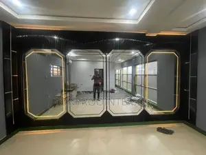 Mirrors Disgn