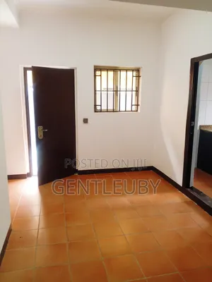 Mini Flat in Admiralty Rd, Lekki Phase 1 for rent