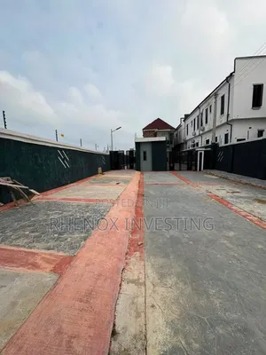 Furnished 4bdrm Duplex in Lekki for rent