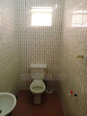 Mini Flat in Admiralty Rd, Lekki Phase 1 for rent