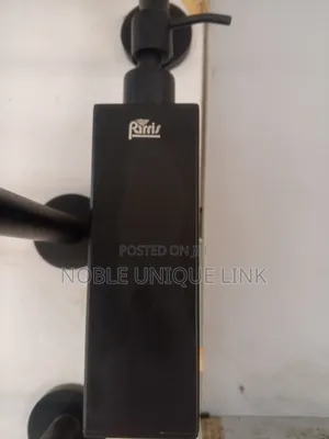Quality Paris Soap Dispenser