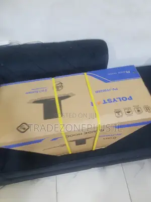 Wall Mounted Cooker Hood With Carbon Filtration