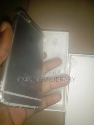 Apple 6 64 GB Silver
