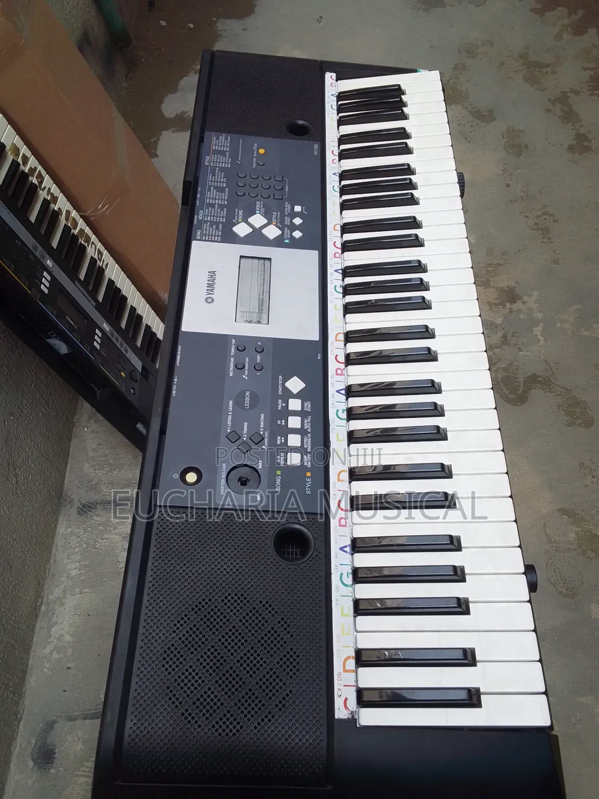 Yamaha YPT-230 61-Key Portable Keyboard – Clean Working