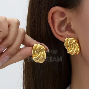 Golden Twist Sud Woman's Jewelry Accessories
