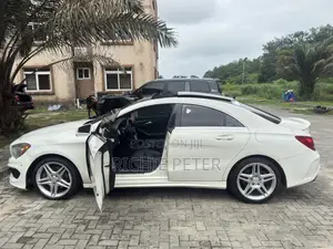 Mercedes-Benz CLA-Class CLA 250 4MATIC Sedan 2014 White