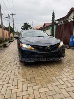 Toyota Camry XSE FWD 2020