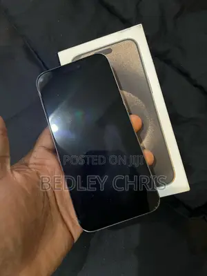 Apple iPhone 15 Pro Max 512 GB Gray