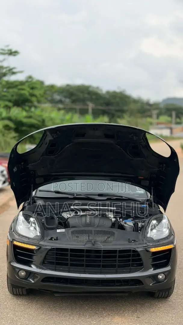 Porsche Macan 2018 Black
