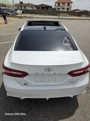 Toyota Camry 2022 White