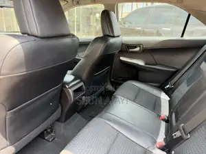 Toyota Camry SE 4dr Sedan (2.5L 4cyl 6A) 2014 Black