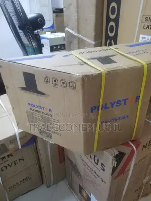 90cm Carbon Filter Kitchen Extractor by Polystar