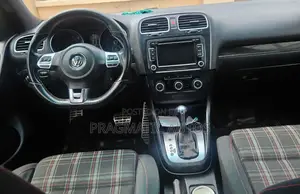Volkswagen Golf 2012 Black