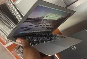 Laptop Apple MacBook Air 2011 4GB Intel Core i5 SSD 256GB
