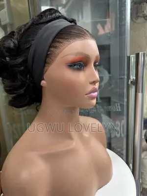 Carĩnõ Hair