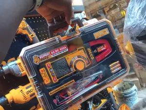 AC/DC Clamp Meter 600a