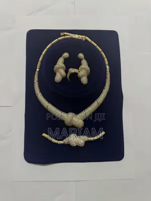 Luxury Jewelry Set – Necklace, Earrings, Bracelet Ring