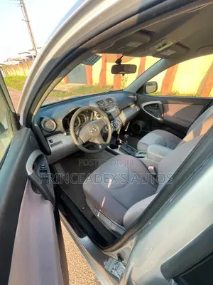 Toyota RAV4 2.0 4x4 2006 Silver