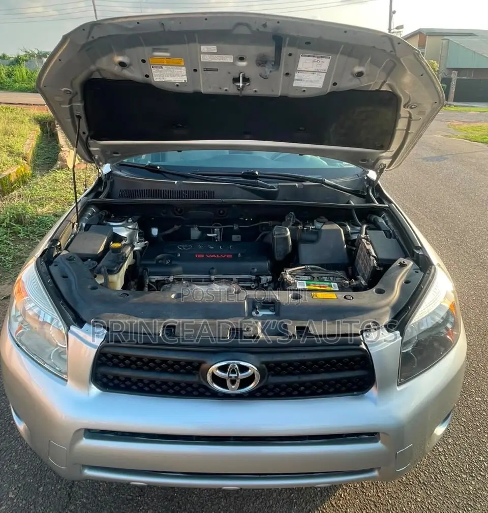 Toyota RAV4 2.0 4x4 2006 Silver