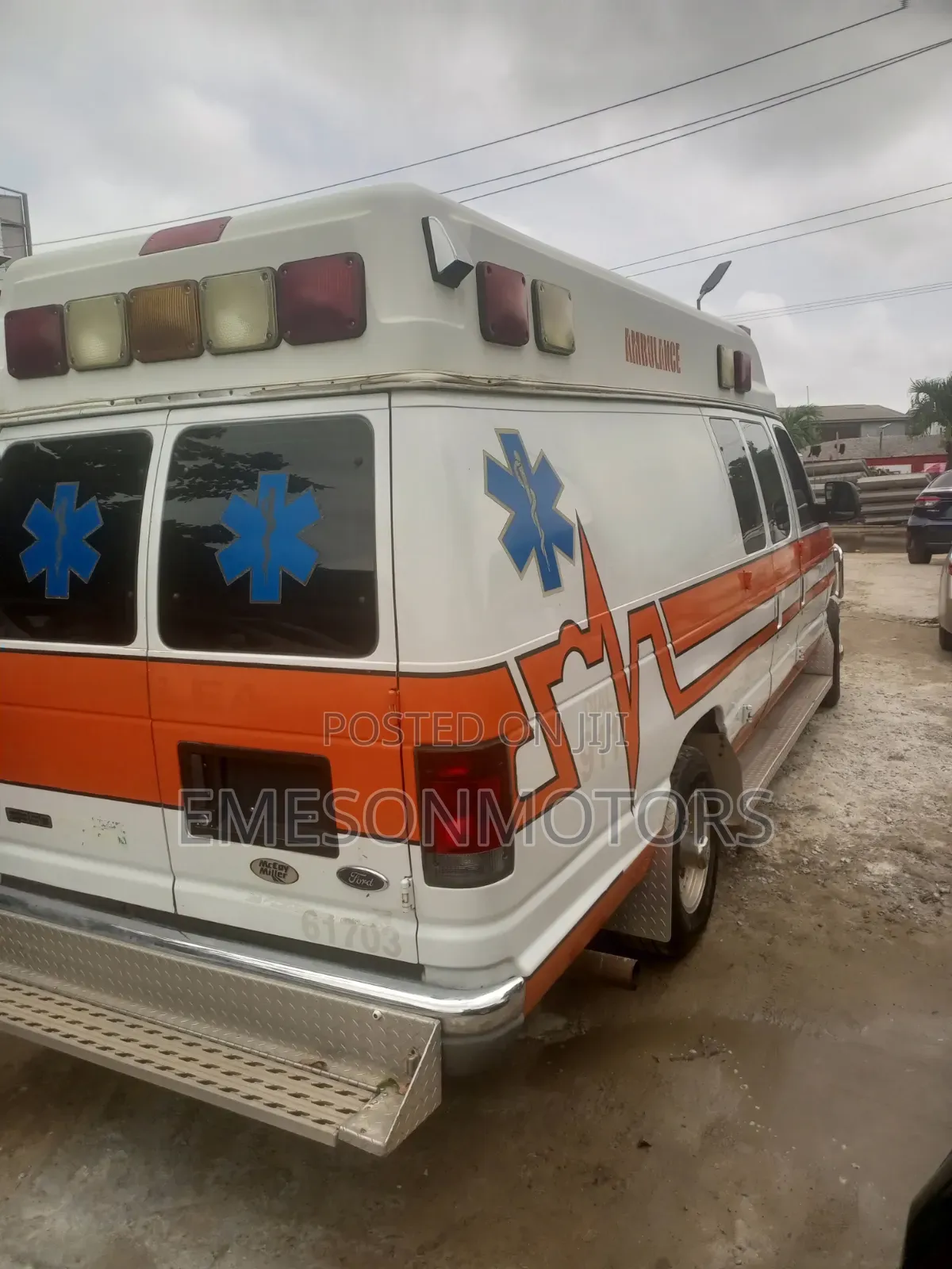 Ford E350 2005 White