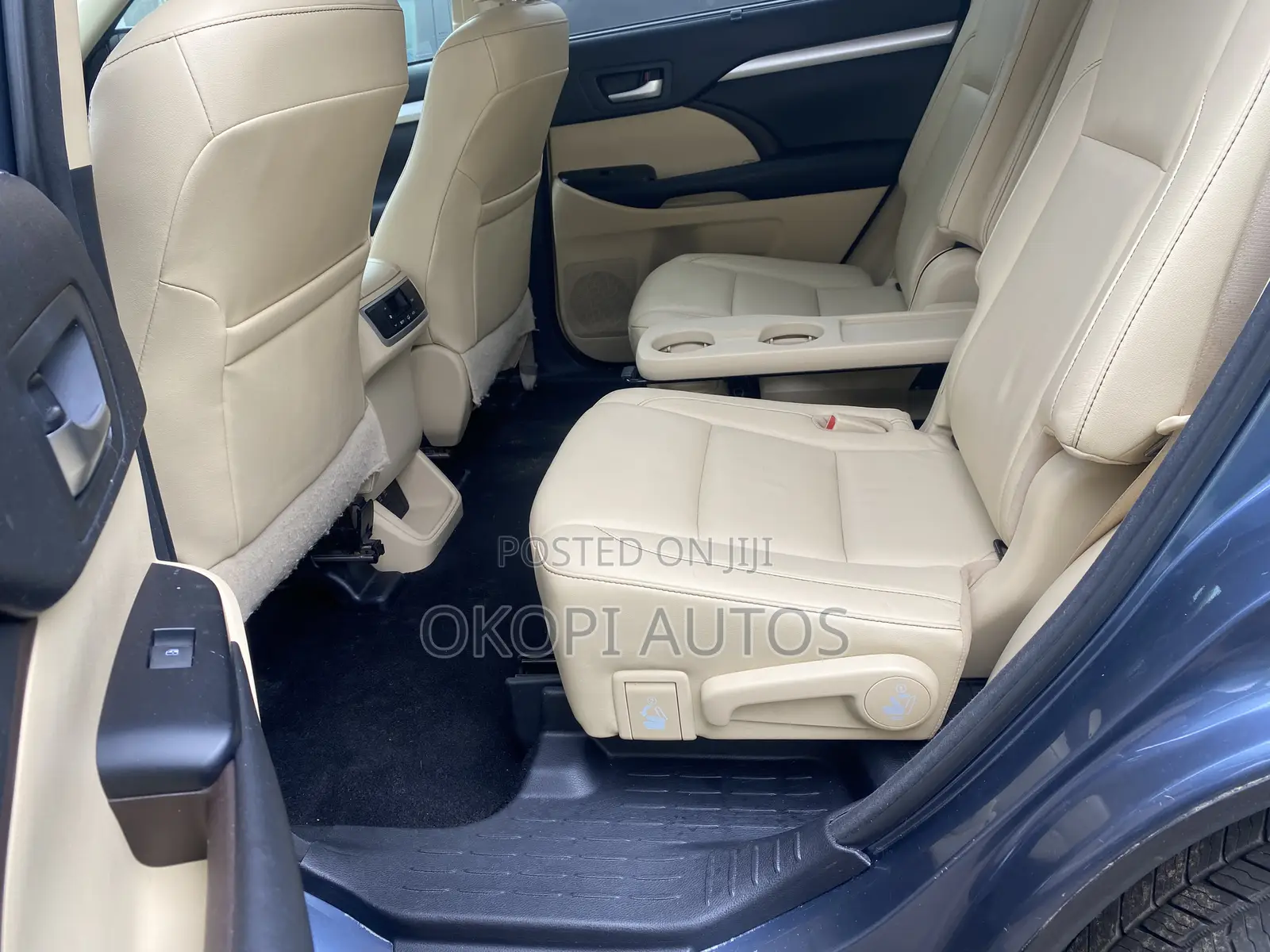 Toyota Highlander 2017 Blue