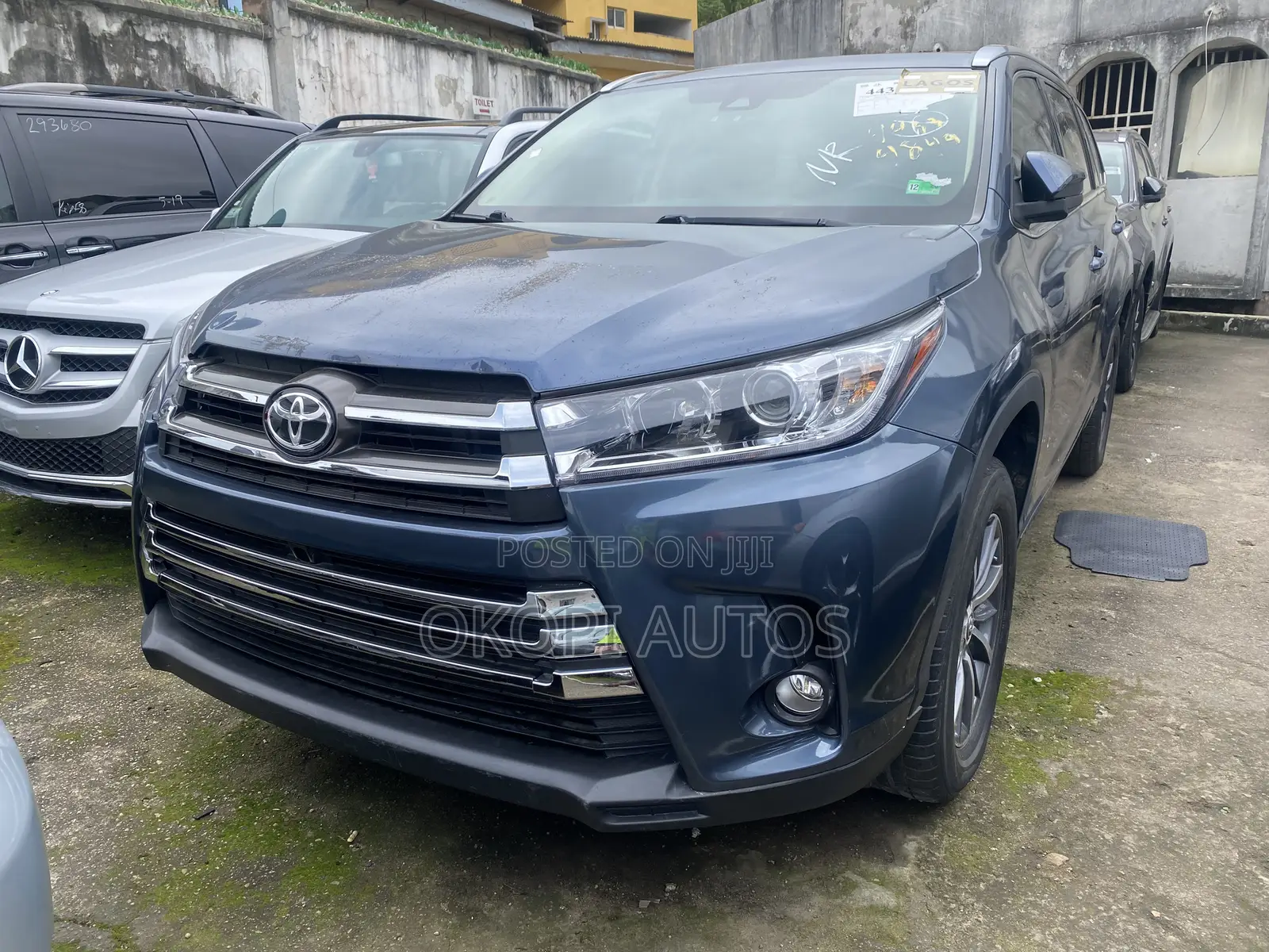 Toyota Highlander 2017 Blue