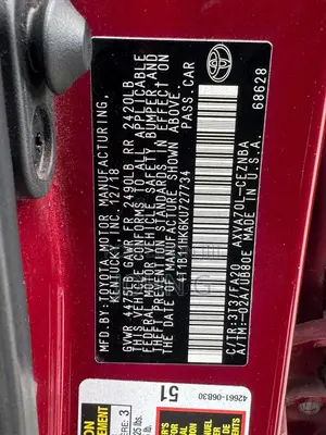 Toyota Camry LE (2.5L 4cyl 8A) 2019 Red