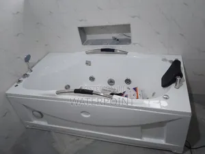 Luxury Jacuzzi Bathtub