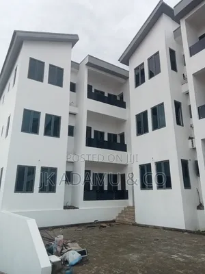 2bdrm Apartment in Peski Estate, Garki 2 for rent