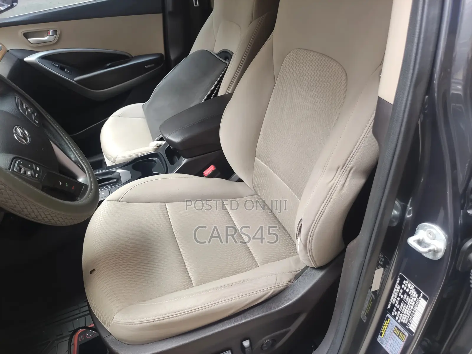 Hyundai Santa Fe 2016 Gray