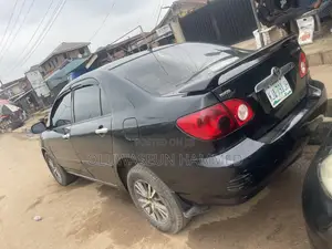Toyota Corolla 2004 Black