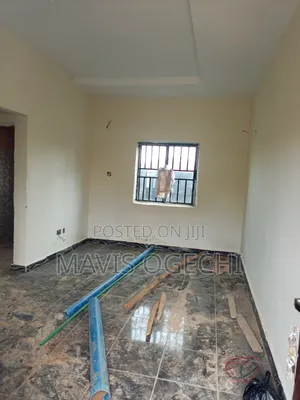 Furnished 1bdrm Block of Flats in Tipper Garage After for rent